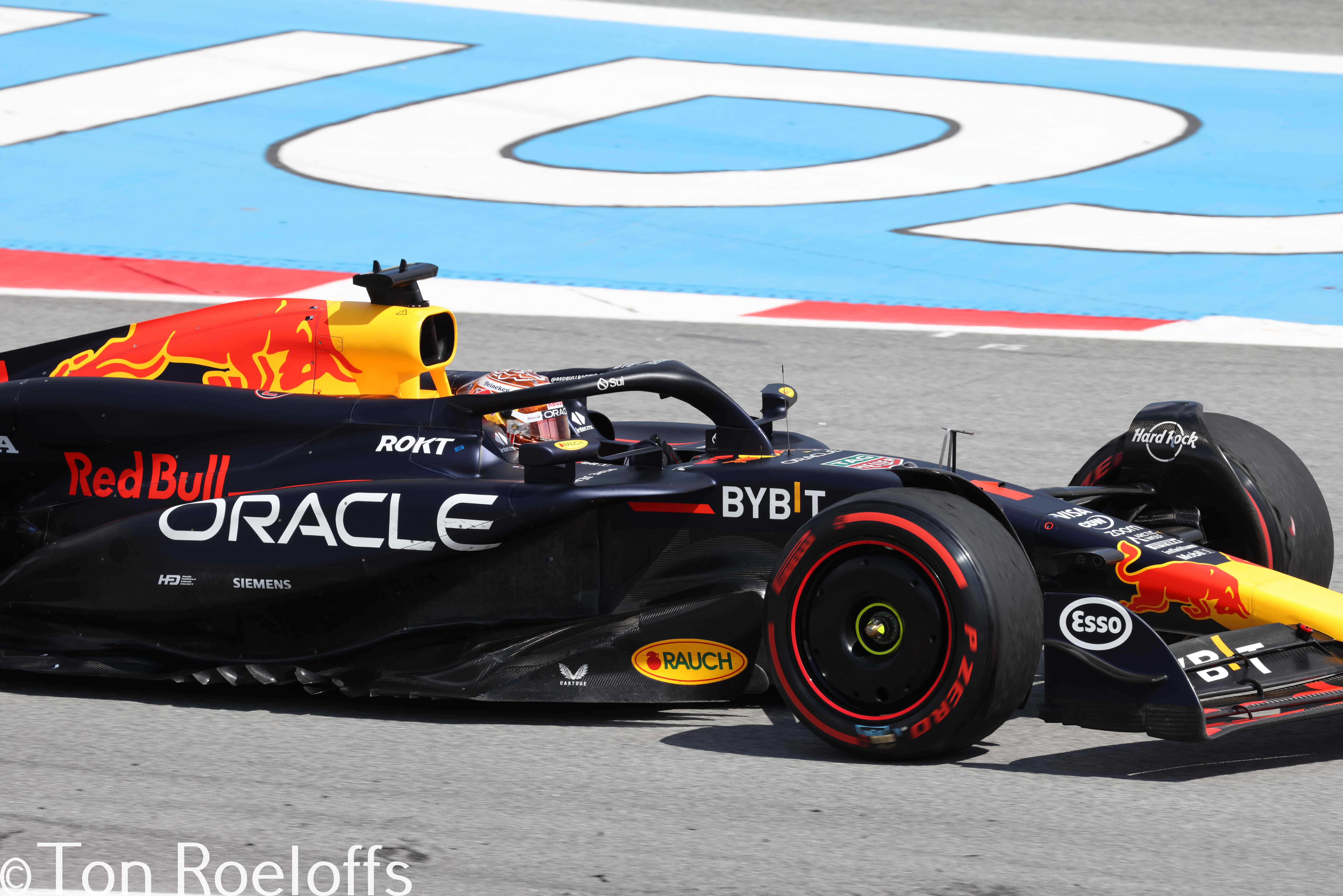 Vettel verremt zich
